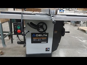 4 Cabinet table saws in a head to head