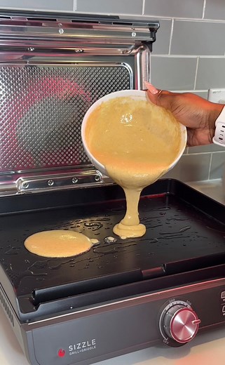 2.2M views · 36K reactions | 﫧數丹 Reigns Relaxing Morning Routine With Moisturizing and Cooking Breakfast ‘ #bluenosepitbull #pitbullbathtime #bluenose #pitbull #doggrooming #morningroutine #grooming #dogbath #dogbathroutine #dogsofinstagram #bath #dogspa #doglover #dogmom #pitbullsofinstagram #routine #funnydogs #cutedog #asmr #asmrsounds #satisfying #relaxing #morning #viral #explore | reignstormpit | Facebook