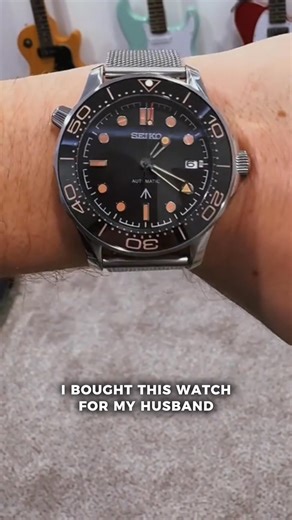 🎁 Looking for the perfect gift? Here's how it works: 1. We start with a premium automatic movement 2. We add custom parts to create a unique watch 3. We hand-assemble it using the same materials as luxury timepieces ✅ Sapphire crystal ✅ 316L stainless steel ✅ High-quality movement Why settle for a generic gift when you can give something truly unique? You can choose from our collection of ready-made models on our website, or build your own from scratch with our online configurator. ✨ The perfec