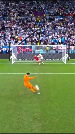 1o2? PENALTY #football #footballshorts
