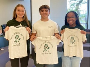 First Kindergarteners To Get Future Mustang Shirts, Now EPCHS Seniors