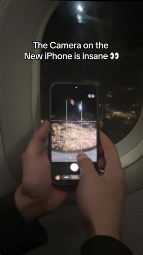 The Camera on the New iPhone 17 Pro Max is insane 👀 #apple #paris #iphonetricks