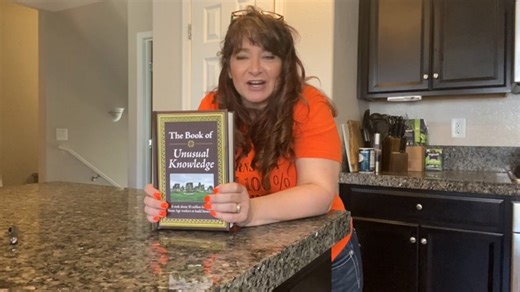 Watch The Book Of Unusual Knowledge Review and How We use it on Amazon Live