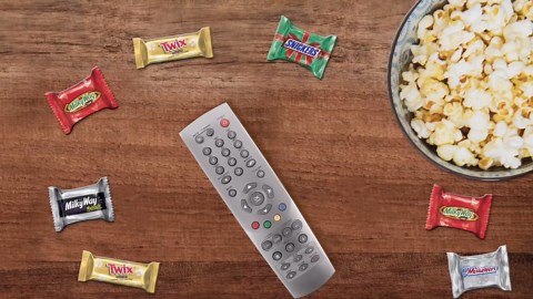 Mars Chocolate SNICKERS, TWIX, 3 MUSKETEERS, MILKY WAY Original and Midnight Holiday Chocolate Candy Minis Size Christmas Variety Bulk Pack 32.04 oz, 110 Pieces Bag