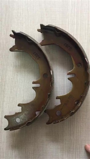 Brake Shoes Assembly for Land Cruiser HZJ79 46580-60060
