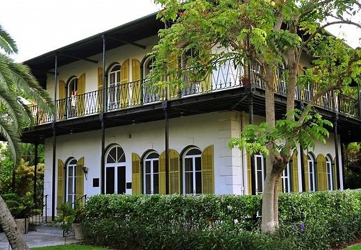 Exploring the Hemingway Home & Museum: Glimpse into the Author's Life
