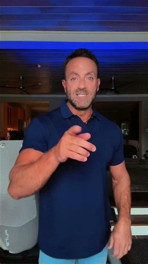 This 4 pack of men’s casual polo shirts gives you multiple solid colors that are perfect for work,