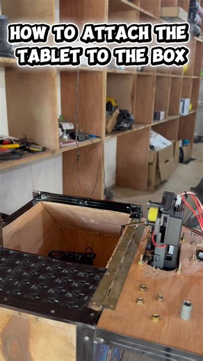 How to attach the tablet to the box #pisotab | Einz & Sam Internet Vending Machine Trading