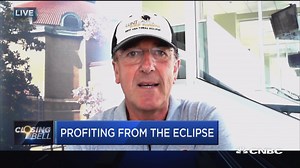 Profiting from the eclipse