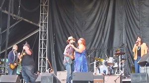 Video | Jackie Greene, Nicki Bluhm, Deren Ney & Sunshine - Sugaree