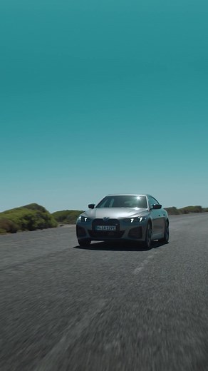 純電鋒芒進化襲來-全新BMW i4純電轎跑 當優雅美學遇上犀利身手，THE NEW i4以全新姿態再次突破純電極限！零百加速僅需3.7秒，徹底釋放601hp最大馬力，領你縱情於動力滿載的澎湃激情！全面升級全新碳化矽(SiC)逆變器技術，續航里程大舉提升31公里（WLTP），就要以滿格電力從容馳向憧憬未來，實現馭電前行的無限想望！ 深入了解全新BMW i4： https://mybmw.tw/THEi4_1121 #BMＷ #THENEWi4 | BMW Taiwan總代理 汎德