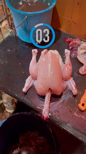 इतनी जल्दी Chicken Clean?! 😳 30 Sec Trick You Must See! #shorts