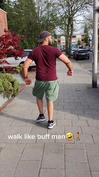 let me see you walk like a buff man#funnytiktok #walk | comedy funny videos