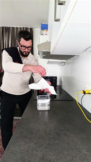 Are banana hacks real? #lifehacks #viralhacks #kitchenhacks #lamatest #lamahacks