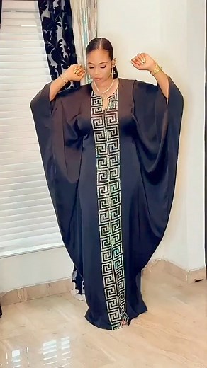 31K views · 138 reactions | Your Quality long gown style with blinking Versace patterns... . Whatsapp: 08071355435 Delivery: Nationwide /International ✈ . #longgown #luxurywoman #bubugown #readytowear #africanwomen #africanwomenwithstyle #luxurywomenswear #diaspora #trend #fypシ゚ | Sammy Sammy | Facebook