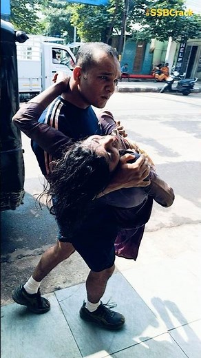 Indian Navy Diver Saved a Woman from Drowning 🔥#indiannavy