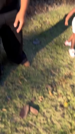 Mom catches daughter doing a bridge kick over and this happens next #fblifestyle | Dz Moments