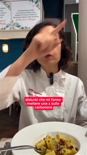 Ricette facili e veloci che favoriscono la longevità? Le trovi nel libro "Cucina Evolution: In Forma Senza Dieta" (clicca qui se vuoi una delle copie disponibili: https://shop.cucinaevolution.it/12979-libro-cucina-evolution-di-chiara-manzi-senza-cofanetto-40-ricette-digitali-gratuite-04.html ) Ad esempio, il Tortino al cioccolato Evolution ha il 60% di grassi in meno rispetto alla ricetta tradizionale, ma ti regala la stessa emozione al palato. È solo una delle meraviglie culinarie che puoi prep