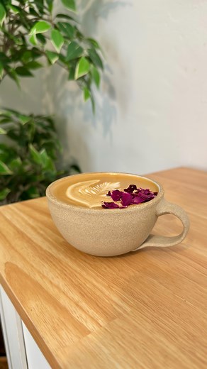 Homemade rose coffee syrup! Comment “rose” and I’ll send you the full recipe 🌹 | Noah Stern Coffee