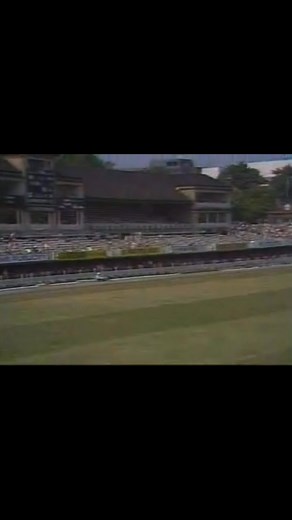 Roy Fredericks hits Tony Greig for 6 | Simply Marvellous Cricket History