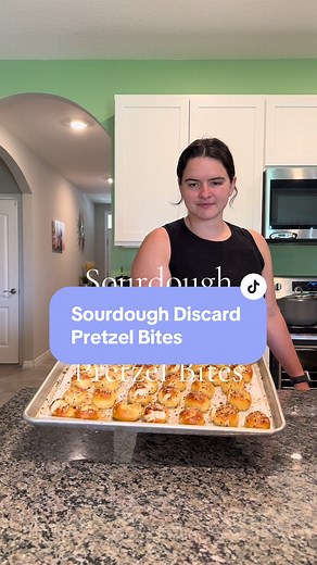 Go check out @This Jess Cooks blog for the full recipe! #sourdough #sourdoughdiscard #pretzelbites