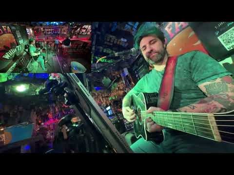 Jack Wolf ♫ Friday Night Vibes ♫ @WillieT's 3/27/26 #keywest #livemusic #livenowlovenow