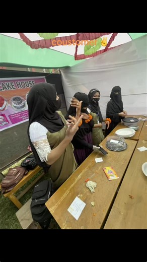 coustomer #HMcakehouse