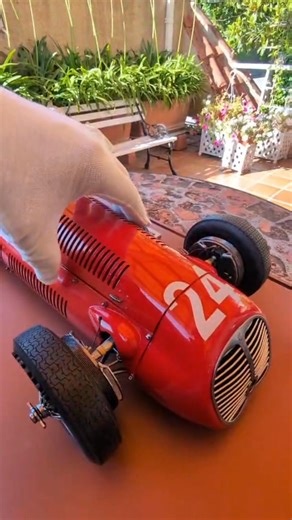 Still one of my favourite creations, this beautiful 1/8 Maserati 4clt (chassis 1602) we built for the proud owner of this racing machine. Let us know if you want a model of your own Grand Prix legend or a model of a car you always wanted a model of and it does not exist in scale! We can make it. #amfmodelcars #maserati4clt #maserati #Fangio #juanmanuelfangio | AMF Modelcars