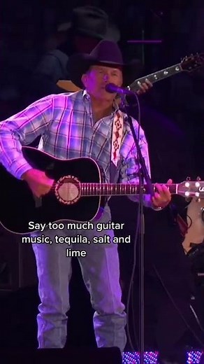 Throwback to “Blame It On Mexico” live from ATT&T Stadium! #CountryMusic #GeorgeStrait