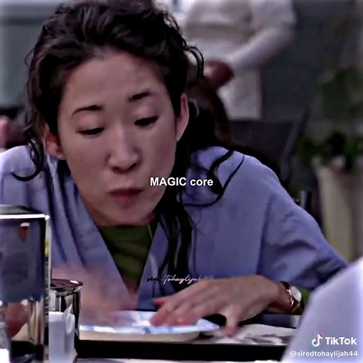 Nostalgic Moments from Grey's Anatomy: Early Seasons