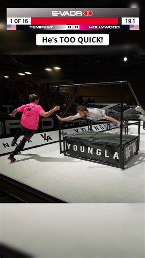 How did Kyle Soderman manage to Evade these dives?! What an insane start to the Quarter Finals 🤯 Chaser: Joe Unruh - Tempest Evader: Kyle Soderman - Hollywood Freerunnner #parkour #freerunning #dive #evasion #sports | World Chase Tag