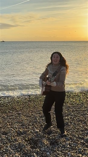 ​🇮​​🇿​​🇿​​🇾​ ​🇦​​🇩​​🇦​​🇲​​🇸​ on Instagram: "Literally, heavy when carried, not heavy when put down 🧡 not always applicable, and make sure to move your toes out the way if it’s a physical object you’re putting down New song out 🧡 I’m playing at @thefolklorerooms on Sunday solo set! And if you’re not free check out my other gigs on website xx #singersongwriter #newmusic #selflove #spiritualjourney #brightonmusic"