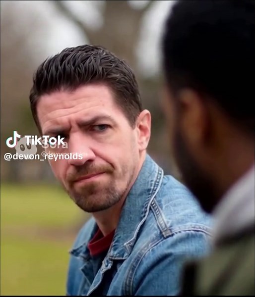 Night and day difference, actually…#dadjokes #funny #skit #robbery #truecrimetok