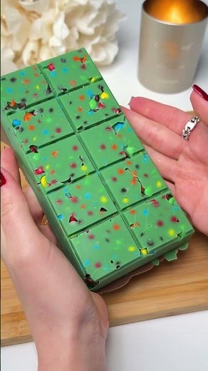 Festive M&M & Wafer Chocolate Bar 🍫✨ Easy Homemade