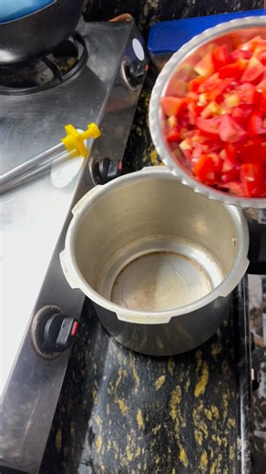 Andrha Style Tamatar Bainga Ka Bhudta Recipe 🍅🍆 #baingabharta #baingakirecipe #bhartarecipe #instagramrecipe #instafood #gousiyakitchen #instalike #instagood #instagramreels #instavideos #shortsvideo #instashorts #reelsinstagram #instagramvideos #instalike #instashere #instafollowers | Gousiya Kitchen