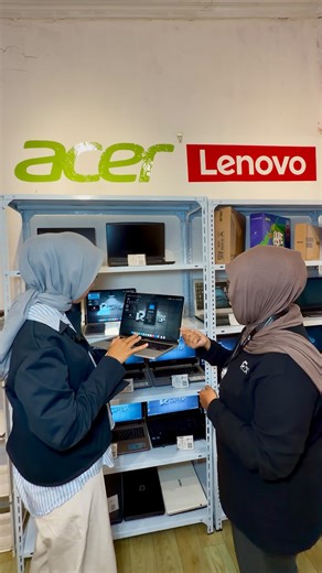 Helmalia Dwi Cahyani on Instagram: "Pilihan laptop disini lengkap, harga mulai 1 jutaan, Bisa quality check bareng sebelum beli, plus garansi hardware & software yang jelas. Dan banyak bonusnya kalo beli laptop disini! 🤩 📍Rekomendasi Laptop Bogor Perumahan Taman Pagelaran Jl. Palm IV No.4 Blok C8, RT.10/RW.12, Padasuka, Kec. Ciomas, Kabupaten Bogor, Jawa Barat 16610 #rekomendasilaptopbogor #jualbelilaptopmurah #jualbelilaptopbogor #servicelaptopbogor #sewalaptopbogor"