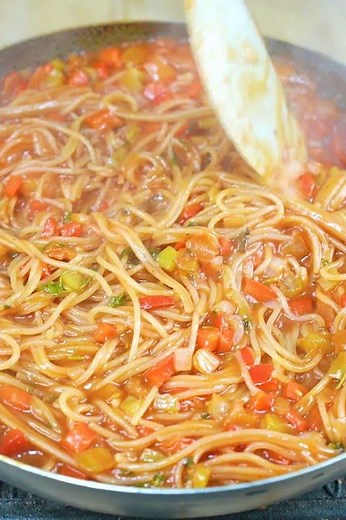 Complete lunch ready in 15 minutes. Very delicious!