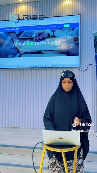 Soo Bandhigida Website-yada HTML iyo CSS