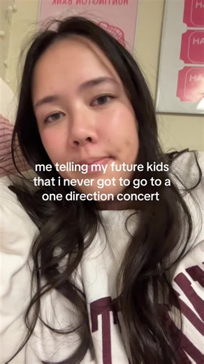 if i had a time machine i would go to a 1D concert #onedirection #concert #harrystyles #louistomlinson