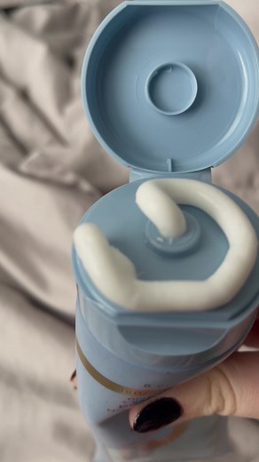 When your after-shower routine leaves you feeling ✨fresh & cozy✨ 🧖‍♀️🧴 #showertok #selfcare #cozyathome #routine #bathandbodyworks