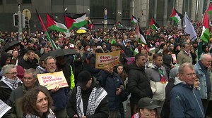 Des milliers de personnes rassemblées à Bruxelles pour demander un cessez-le-feu à Gaza - RTBF Actus