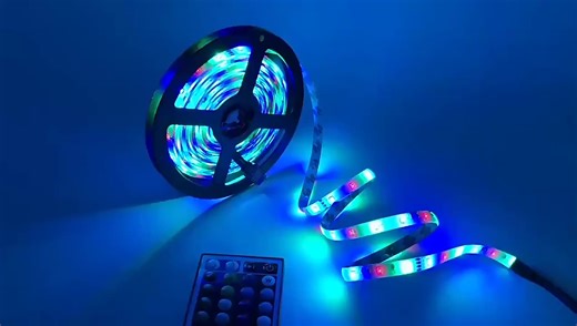 Smart RGB Strip Light 5050 Indoor Copper Decoration 5M 10M Seven Color LED IR App Control CE Approved Atmosphere Light Strings