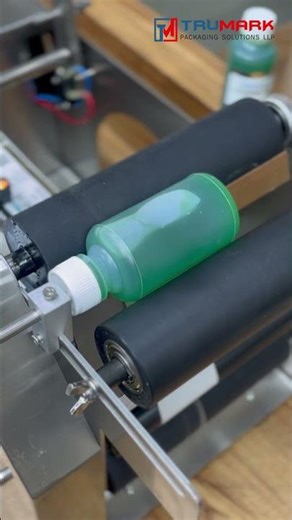 Semi Automatic Round Bottle Labeling Machine