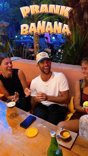 Banana prank with 2 lovely couples 🍌🍌🍌🤣🤣🤣 #prank #funnyvideos #lol | Yuliriyadi Kusuma Ssi