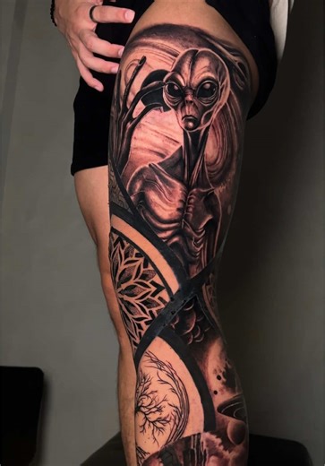 Geometric Mandala and UFO Legsleeve Tattoo Tutorial