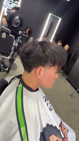 Soft Blowout Taper ✂️ I'm located in Pleasanton & San Jose. Book with me on IG in my bio! #fy #viral #barber #barbertok #bayarea