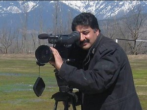 Meet Mushtaaque Ali Ahmad Khan, a Kashmiri maestro illuminating the world of performing arts