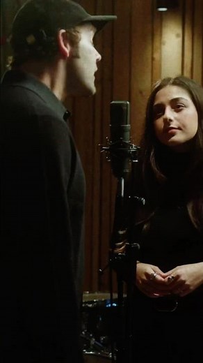 Habt ihr das neue Musikvideo von maïa und mir schon gesehen? #bosse #peuàpeu #akustik #duett