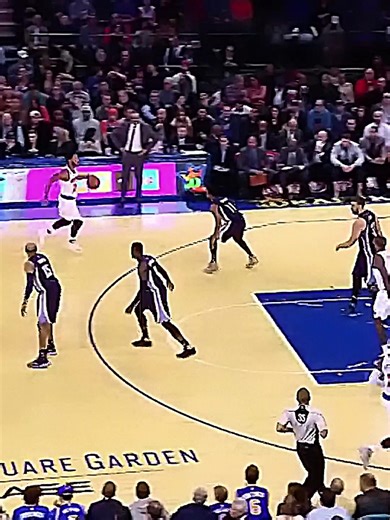 Derrick Rose's Stunning Basketball Moves on the Court