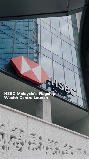 Take a tour through the flagship HSBC Wealth Centre in Malaysia, newly launched at Menara IQ, Tun Razak Exchange (TRX). It was an honour to have YB Tuan Liew Chin Tong, our media partners and HSBC Premier Elite guests joined us for the occasion. With special thanks to renowned artist Red Hong Yi for sharing the inspiration behind her artwork of 11,811 coins, and Michelin-starred Chef Raymond Tham for an exquisite cuisine and drinks pairing experience. With the launch of our flagship Wealth Centr
